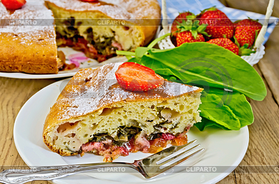 Pie with strawberry and sorrel on board | High resolution stock photo |ID 4057259