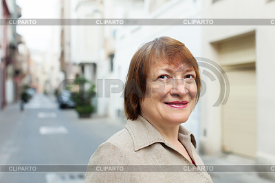 Retrato de mujer de edad europeo | Foto de alta resolución |ID 4008325